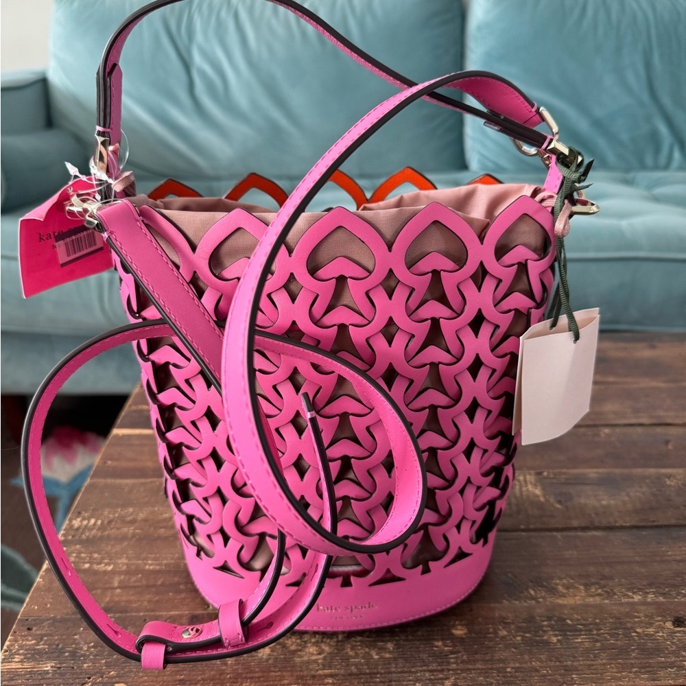 NWT Kate Spade Dorie small bucket bag in Hibiscus Tea - Picture 10 of 14